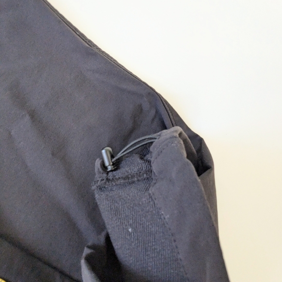 Black Athleta workout slim leg pants 8 tall - Picture 10 of 12